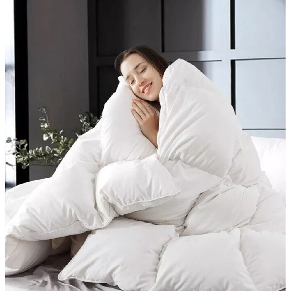 Whats Bedding Feather Comforter King Size, Filled with Feather and Down White - Picture 2 of 7